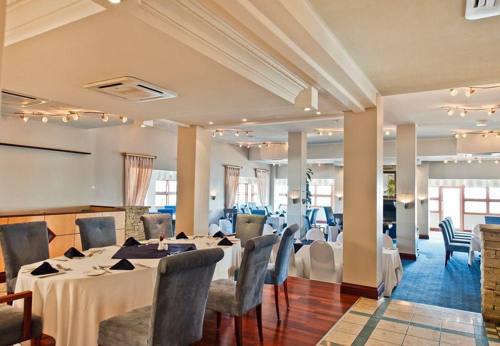 Protea Hotel By Marriott Walvis Bay Pelican Bay Extérieur photo