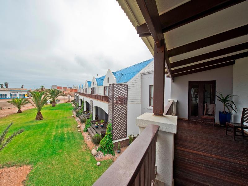 Protea Hotel By Marriott Walvis Bay Pelican Bay Extérieur photo